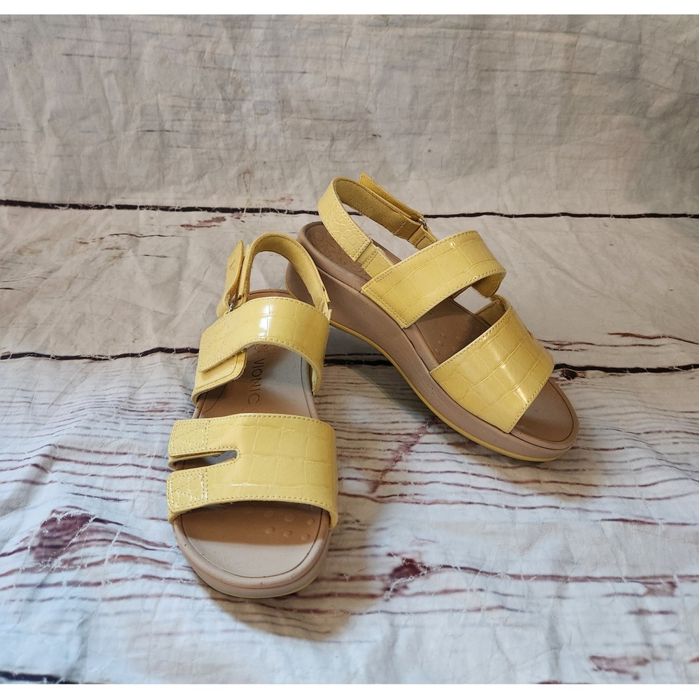 Vionic Roma Yellow Croc Patent Wedge Sandals Size 6 Orthotic Strappy Comfort